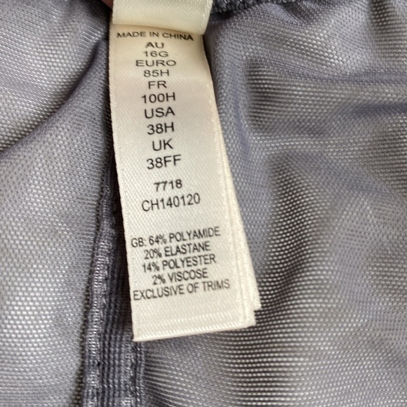 Gossard Superboost Lace Deep V Underwire Bralette.  Gray.  Size 38H.  NWOT. - Picture 4 of 5